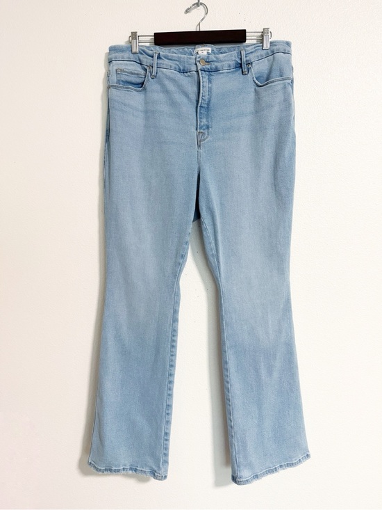 Good American Denim - Good American Light Wash Straight Leg High Waisted Jeans